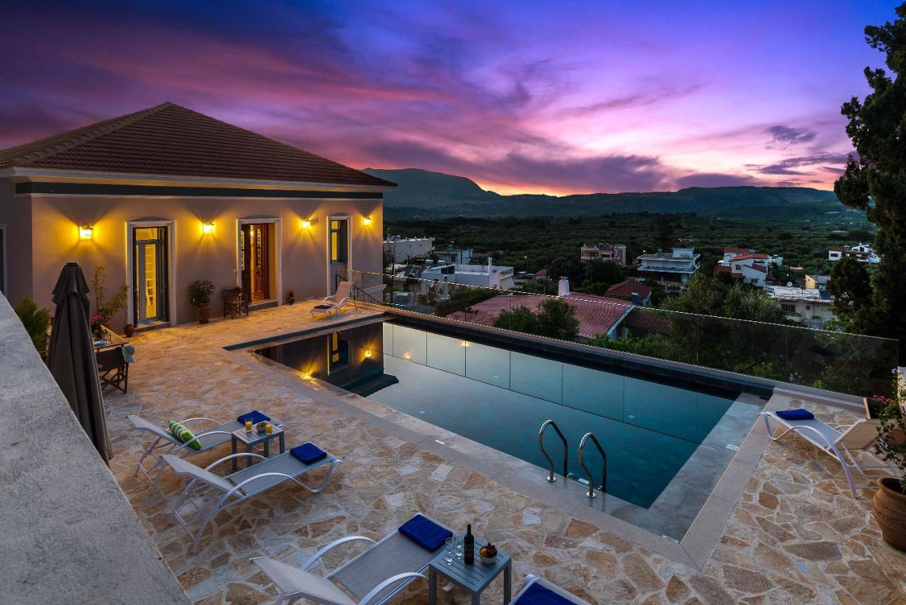 Remedio Villa *
